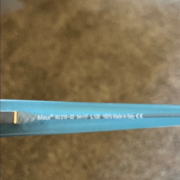 Black Sunglasses with Signature Logo - Picture 5 of 10